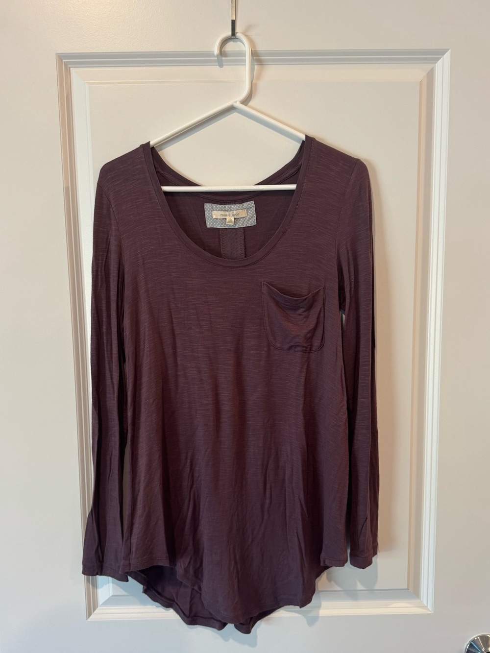 Long Sleeve Scoop Neck Pocket Tee - Plum